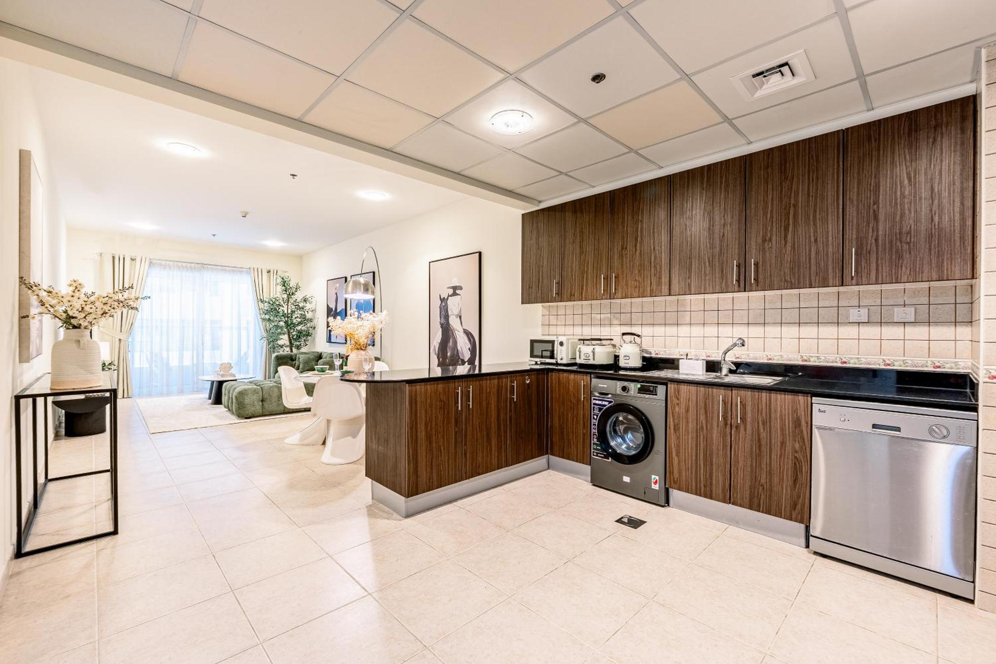 Fabulous 1br In Marina Near With Sea Views Дубай